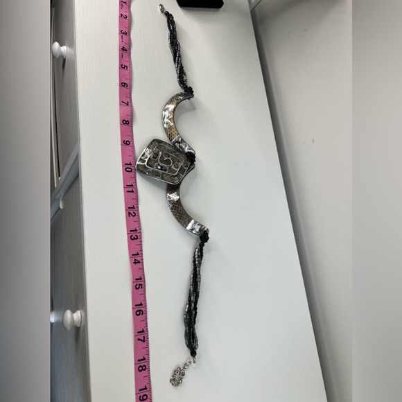 Bead, metal and mother of pearl bib, door knocker necklace. - Picture 7 of 7